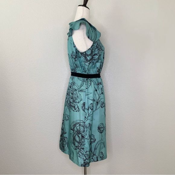 Elegant Floral Blue Dress - Picture 6 of 10